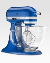 A jewel on any countertop with a premium metallic finish and an elegant, five-quart glass bowl with handle, pouring spout and measurement markings. For use with US power sockets only.