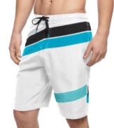 Just add water. With exclusive Speedry technology, these Speedo trunks combine performance and style. (Clearance)