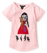 Here, kitty kitty! This Little Marc Jacobs tee flaunts a cat-tastic graphic and hip hi/lo hem.