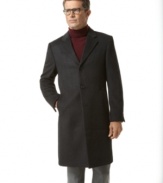 Set your seasonal style apart. This Nautica coat lets you layer with distinction.