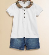 Keep it short and sweet with girly pleats, check-lined waistband and buckle detail on the hips.Front button closureZip flyPleated waistbandFront angled pocketsBack button-down flap pocketsFront angled pockets98% cotton/2% elastaneMachine washImported
