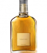 The first men's fragrance from Tom Ford. A blend of traditional elements and modern influences. Like a second skin, the innovative classic woods fragrance is sensual, refined and luxurious. 