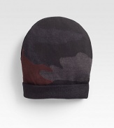 A warm, winter essential knitted in a mohair wool blend with a modern-day camo print.Ribbed hem54% mohair wool/46% nylonDry cleanMade in Italy