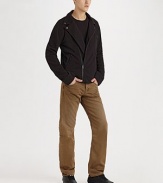 A slightly-slim version of the classic straight-leg fit, cut from premium denim with a worn-in and washed-out fade. Five-pocket style Inseam, about 34 Cotton Machine wash Made in USA 