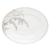 An instant classic from Kate Spade, the Gardner Street Platinum dinnerware collection is the definition of contemporary elegance. Delicate platinum branches with dainty leaves sweep over the sides of this dinnerware, bringing an elegant feel to your table.