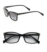 A thin, full rim, acetate style with chic metal details and logo temples. Available in black with grey gradient lens. Logo temples100% UV protectionMade in Italy 
