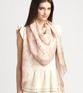 This beautiful print of vintage-inspired roses is printed on luxurious silk chiffon. SilkAbout 55 X 55Dry cleanItaly
