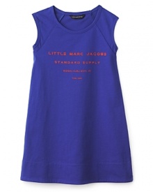 A sporty, versatile sleeveless tee from Little Marc Jacobs pairs well with shorts, skirts or jeans and features contrast branding in the front. A sporty, versatile sleeveless tee from Little Marc Jacobs pairs well with shorts, skirts or jeans and features contrast branding in the front.