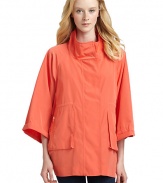 THE LOOKCuffed three-quarter length sleevesFront concealed zip and snap closuresDual zip pocketsInner drawstring tieTHE FITAbout 29 from shoulder to hemTHE MATERIALPolyesterCARE & ORIGINDry cleanImportedModel shown is 5'10½ (179cm) wearing US size 4. 