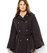 Constructed with a chic, cinchable waist and epaulets at the shoulders, Lauren Ralph Lauren's sophisticated taffeta poncho provides enduringly stylish shelter from the rain.