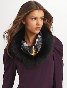 This silky printed style features five rings of dyed luxurious fox fur. Silk Dry clean Made in Italy Fur origin: Finland This silky printed style features five rings of dyed luxurious fox fur. Silk Dry clean Made in Italy Fur origin: Finland