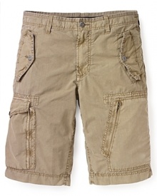 A reliable, sporty everyday short for all your outdoor activities, with plenty of pockets to carry your essentials.