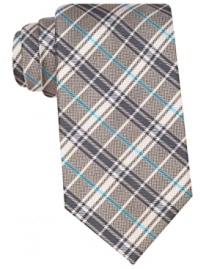 Pick up the pace of dress-to-impress style with this Perry Ellis plaid silk tie. Pick up the pace of dress-to-impress style with this Perry Ellis plaid silk tie.