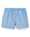 Tonal elastic logo waistband