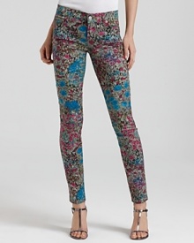 7 For All Mankind Jeans - Skinny Jeans in Garden Party Floral 7 For All Mankind Jeans - Skinny Jeans in Garden Party Floral