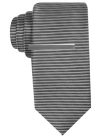 Add a bit of horizontal pattern to your work-ready ensemble with this micro-striped tie by Alfani RED. Add a bit of horizontal pattern to your work-ready ensemble with this micro-striped tie by Alfani RED.