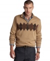 The new style standard. With an argyle pattern, this sweater from Izod is perfectly preppy. (Clearance)