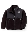 The Denali jacket has a timeless sporty style, bringing surprising warmth and comfort to your little guy's look.