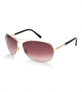 These AKA sunglasses by Mary J. Blige offer a seamless pilot style leaning towards fashion, but balanced with masculinity. So be yourself in these stunner shades.
