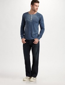 A sun-bleached layering favorite in superior Pima cotton. Henley placket Pima cotton Machine wash Made in USA A sun-bleached layering favorite in superior Pima cotton. Henley placket Pima cotton Machine wash Made in USA