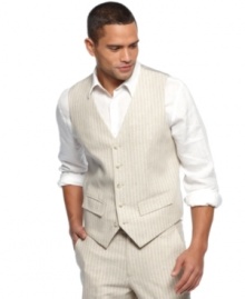 Pair this vest from Perry Ellis with matching dress pants or set it aside with some jeans for a clean, casual look. Either way you have a versatile addition to your wardrobe. Pair this vest from Perry Ellis with matching dress pants or set it aside with some jeans for a clean, casual look. Either way you have a versatile addition to your wardrobe.