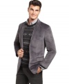The perfect layer to refine your casual look, this velvet blazer from Perry Ellis is a must-have.