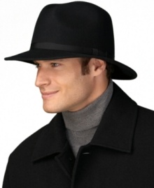 A great addition to your workweek or weekend wardrobe, this felt fedora offers the distinguished look of a seasoned world traveler. A great addition to your workweek or weekend wardrobe, this felt fedora offers the distinguished look of a seasoned world traveler.