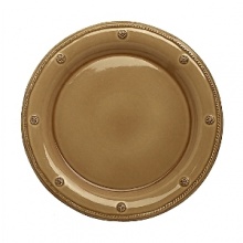 Whether elegant or casual, sophisticated or modern, Juliska Berry & Thread cappuccino brown dinner plates will suit whatever your setting and look great on your table.