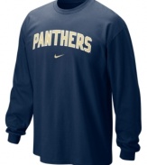 Be a part of the team in this Nike Pittsburgh Panthers NCAA shirt.