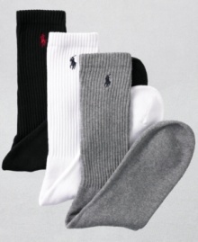 Cushioned for the avid walker or runner, this handsome casual sock features a ribbed top with embroidered logo at ankle. Cushioned for the avid walker or runner, this handsome casual sock features a ribbed top with embroidered logo at ankle.