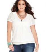 Lace up your casual look with Lucky Brand Jeans' short sleeve plus size top, punctuated by a smocked hem.