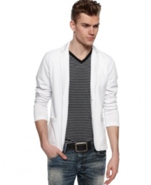 Sharpen up your casual look with this sport coat from Sons of Intrigue. Sharpen up your casual look with this sport coat from Sons of Intrigue.