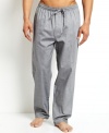 Style never sleeps. These herringbone sleepwear pants are about looking good when you lounge.