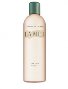 For the vital transition between cleansing and treatment, your skin needs The Tonic. Infused with Colloidal Mineral Water, it revitalizes and enlivens skin with no signs of dehydration. Plus La Mer's exclusive Deconstructed Waters open skin to maximize the benefits of skin care to follow. 6.7 oz. 