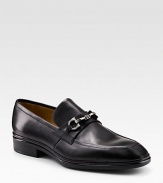 Sophisticated dress classics with renowned Swiss craftsmanship in water-resistant calfskin leather. Metal bit detail Leather lining Padded insole Rubber sole Made in Switzerland 