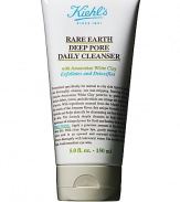 Formulated specifically for normal to oily skin types to purify and thoroughly cleanse, our non-stripping, mildly foaming formula contains Amazonian White Clay and finely crushed Diatomaceous Earth particles to gently remove surface debris, toxins, and oils which can enlarge the appearance of pores. oz. 