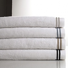 Contemporary supima cotton towels designed to tie back to the Hudson Park Premier solid towel. Mix and match or use alone. Perfect blend of decorative and utilitarian. Contemporary supima cotton towels designed to tie back to the Hudson Park Premier solid towel. Mix and match or use alone. Perfect blend of decorative and utilitarian.