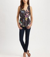 Lustrous, fine silk printed with vibrant flowers is the ultimate lady-like wardrobe piece. Scoopneck with solid trimSleevelessWide shoulder strapsRacerbackButton-down back closureAbout 24 from shoulder to hemSilkDry cleanImportedModel shown is 5'9.5 (176cm) wearing US size 4.
