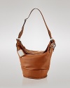 Put classic accessorizing on your agenda with versatile hobo from Lauren by Ralph Lauren. This bag's shoulder-friendly silhouette ensures ease on days with an endless to-do list.