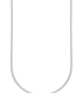 Style, with a bit of an edge. Giani Bernini's squared snake chain necklace is set in sterling silver for a look that's truly stunning. Approximate length: 18 inches.