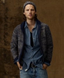 Collective and cool with a weathered heather effect, this full-zip offers the warmth of a jacket with the easygoing appeal of a seasons-old sweater. Collective and cool with a weathered heather effect, this full-zip offers the warmth of a jacket with the easygoing appeal of a seasons-old sweater.