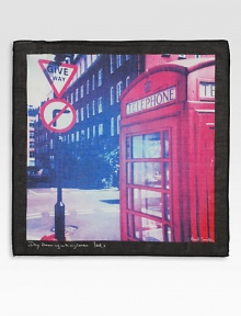 A colorful photograph of the iconic city of London set in Italian cotton.13 x 13CottonDry cleanMade in Italy A colorful photograph of the iconic city of London set in Italian cotton.13 x 13CottonDry cleanMade in Italy