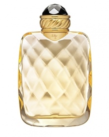 Born out of an artist's passion for life, the David Yurman fragrance is an elegant fusion of luxurious materials, iconic design and sensual beauty. The boldness of exotic woods and patchouli intertwines with the fluidity of rose and waterlily. The fragrance is held in a stunning, faceted golden jewel accented by David Yurman's signature cable motif. Born out of an artist's passion for life, the David Yurman fragrance is an elegant fusion of luxurious materials, iconic design and sensual beauty. The boldness of exotic woods and patchouli intertwines with the fluidity of rose and waterlily. The fragrance is held in a stunning, faceted golden jewel accented by David Yurman's signature cable motif.