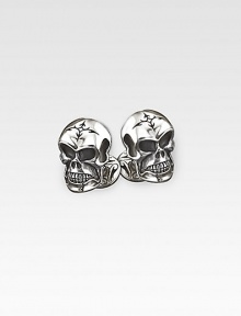A hint of individuality comes in sterling silver links styled with a unique skull design. From the UnKaged Collection ¾ X ½ Made in USA A hint of individuality comes in sterling silver links styled with a unique skull design. From the UnKaged Collection ¾ X ½ Made in USA