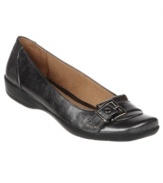 Versatile with a business-minded vibe. The wear-anywhere Decatur flats by Life Stride gain a sophisticated edge from the tongue flap and buckle detail.