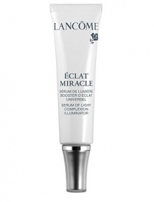 Liquid mirror particles scatter at the surface of the skin to produce a continuous illuminating effect. Immediately, every complexion lights up with a new perfection. Can be used alone, or mixed with foundation or use on top of foundation as a highlighter. Liquid mirror particles scatter at the surface of the skin to produce a continuous illuminating effect. Immediately, every complexion lights up with a new perfection. Can be used alone, or mixed with foundation or use on top of foundation as a highlighter.