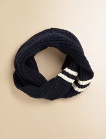 Stylish and collegiate-inspired, a warm snood replaces the classic hat and scarf and provides cozy warmth in a ribbed and striped design of plush cotton.Twisted, tubular designCottonMachine washImported Stylish and collegiate-inspired, a warm snood replaces the classic hat and scarf and provides cozy warmth in a ribbed and striped design of plush cotton.Twisted, tubular designCottonMachine washImported