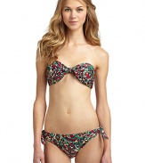 THE LOOKAbstract print with metallic touchesBandeau top gathered by a center knotPadded cups with side boningBack clasp closureTHE MATERIAL80% nylon/20% spandexFully linedCARE & ORIGINHand washImportedPlease note: Bikini bottom sold separately. 