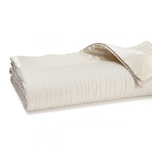 An abstract quilted pattern infuses this luxe HUGO BOSS sham with textural richness. An oversized silk border adds an crisp, elegant edge. An abstract quilted pattern infuses this luxe HUGO BOSS sham with textural richness. An oversized silk border adds an crisp, elegant edge.