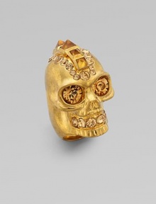 An edgy skull that's impossible to ignore, made more glamorous with glowing crystals. Crystals Brass Diameter, ¾ Width, ½ Made in Italy An edgy skull that's impossible to ignore, made more glamorous with glowing crystals. Crystals Brass Diameter, ¾ Width, ½ Made in Italy